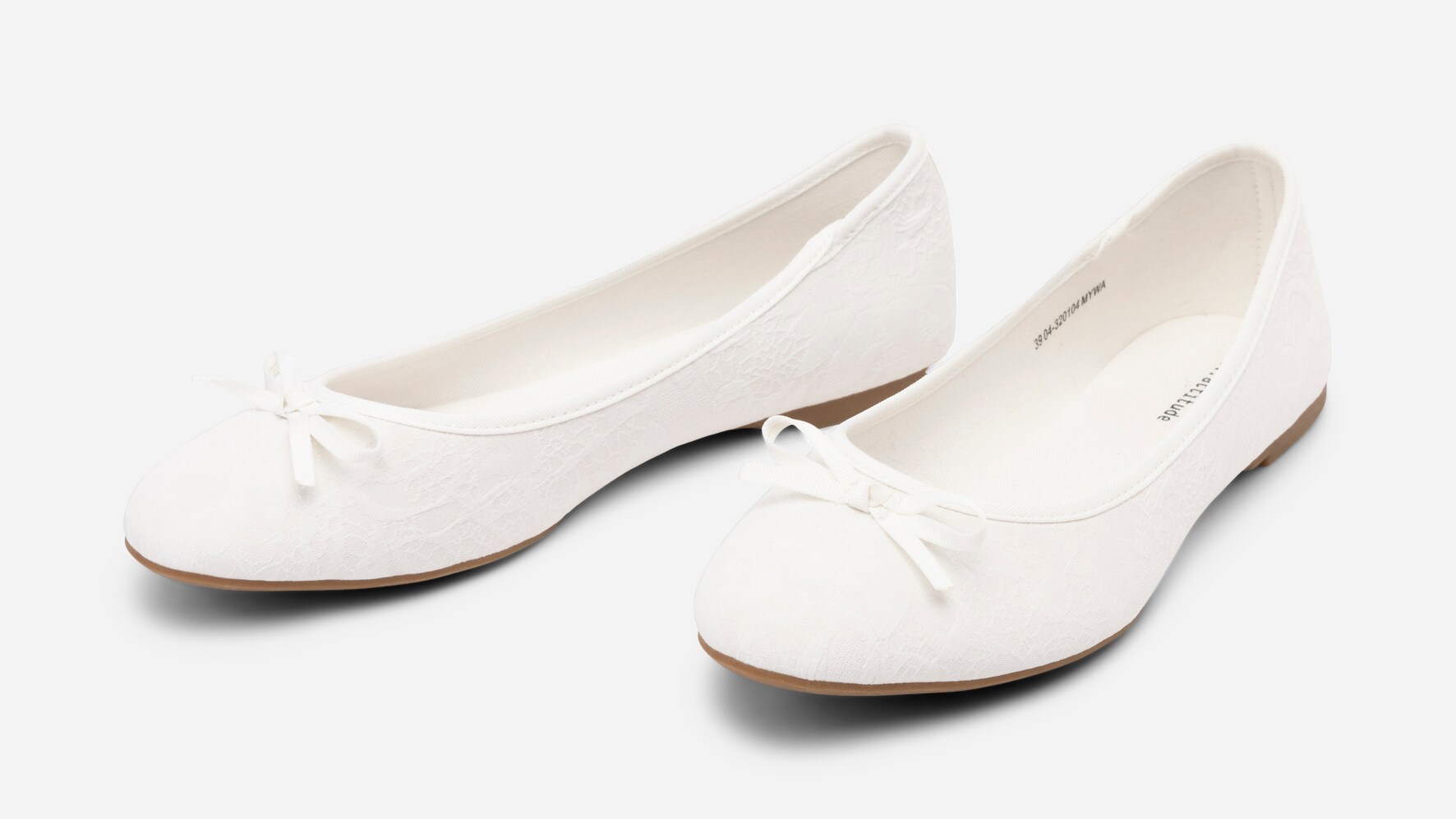 ATTITUDE, Ballerina Hvit