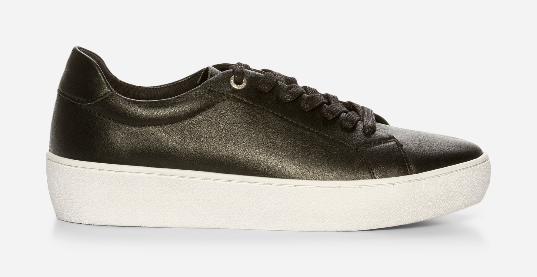 PACE, Sneakers Sort