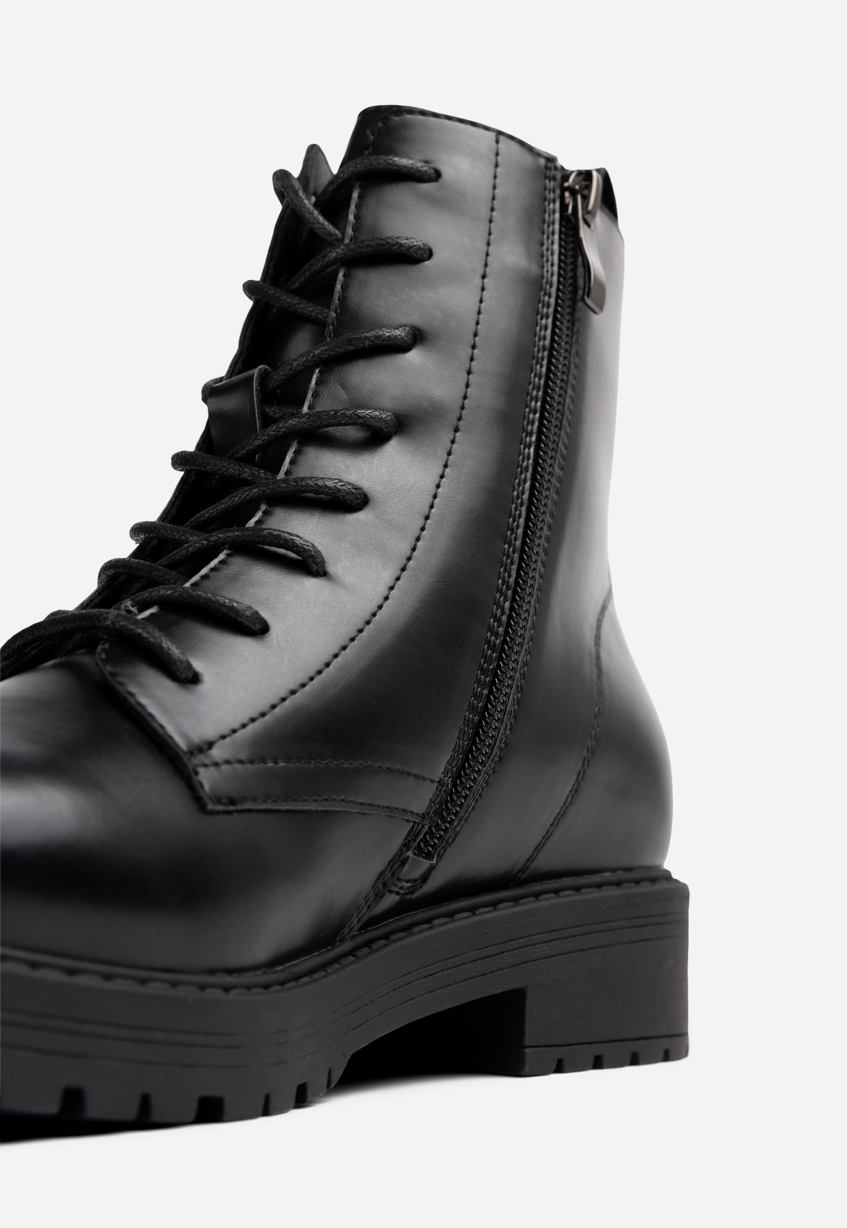 SO ALL, Skolett Sort