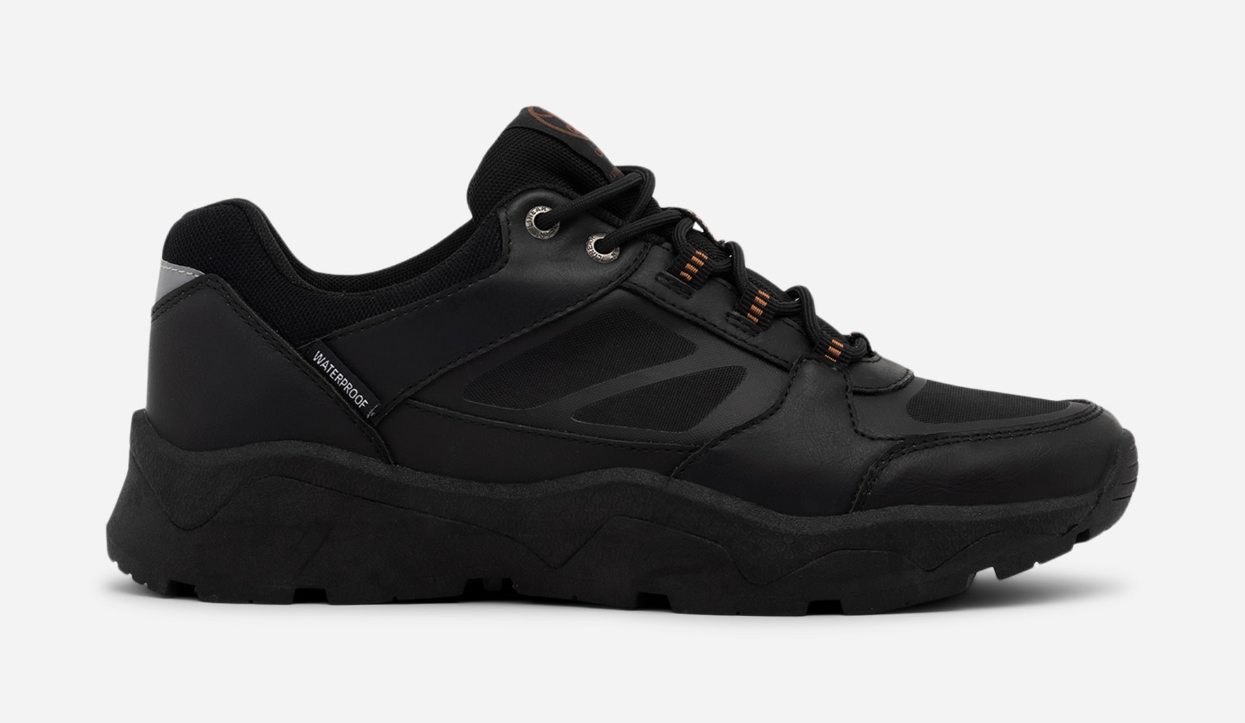 LINEAR, Sneakers Sort