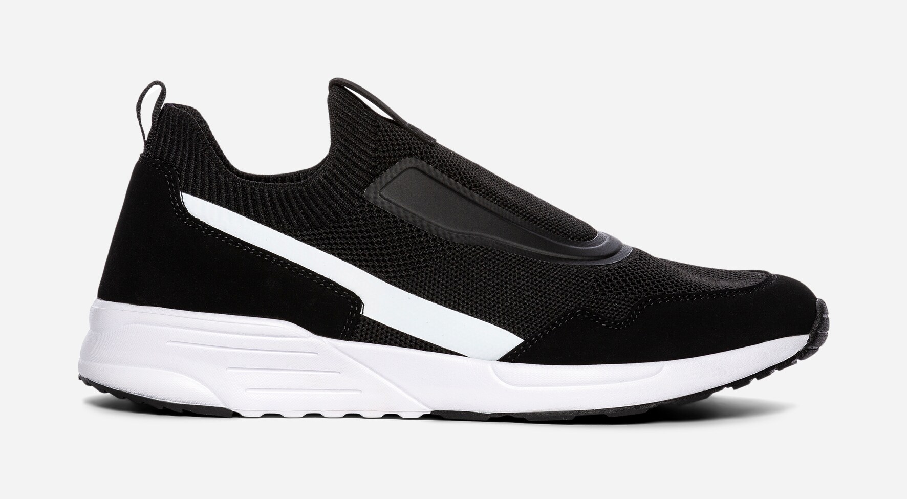 LINEAR, Sneakers Sort
