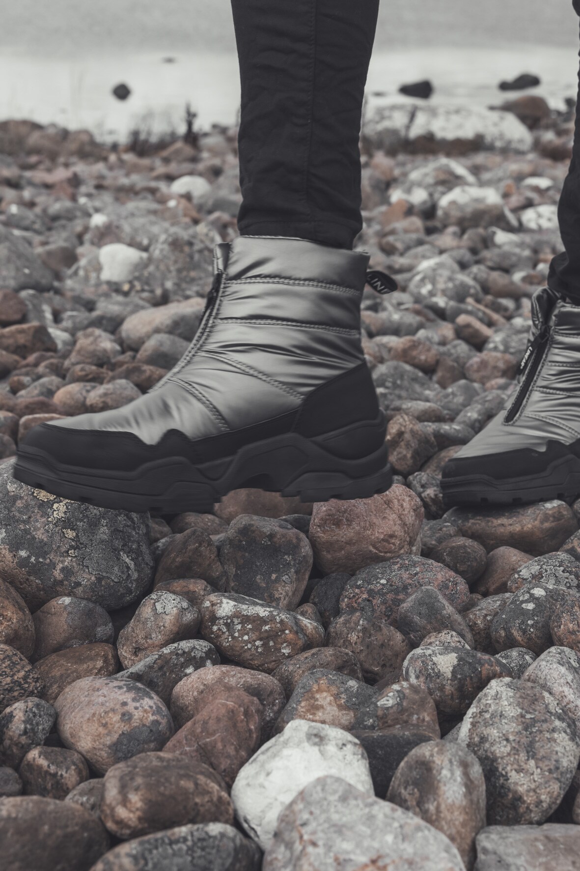 LINEAR, Varmforet skolett Metall