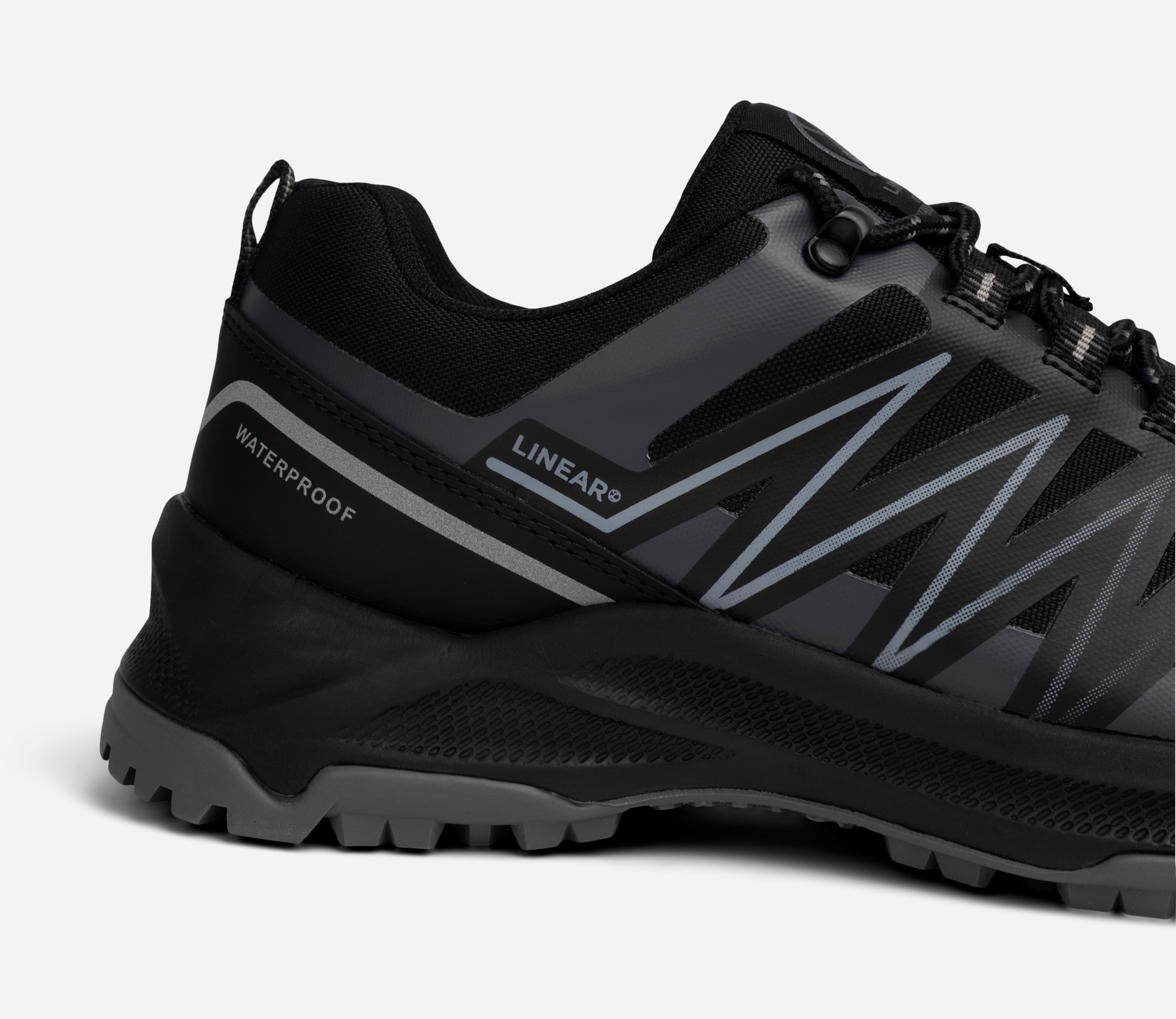 LINEAR, Trekkingsko Sort