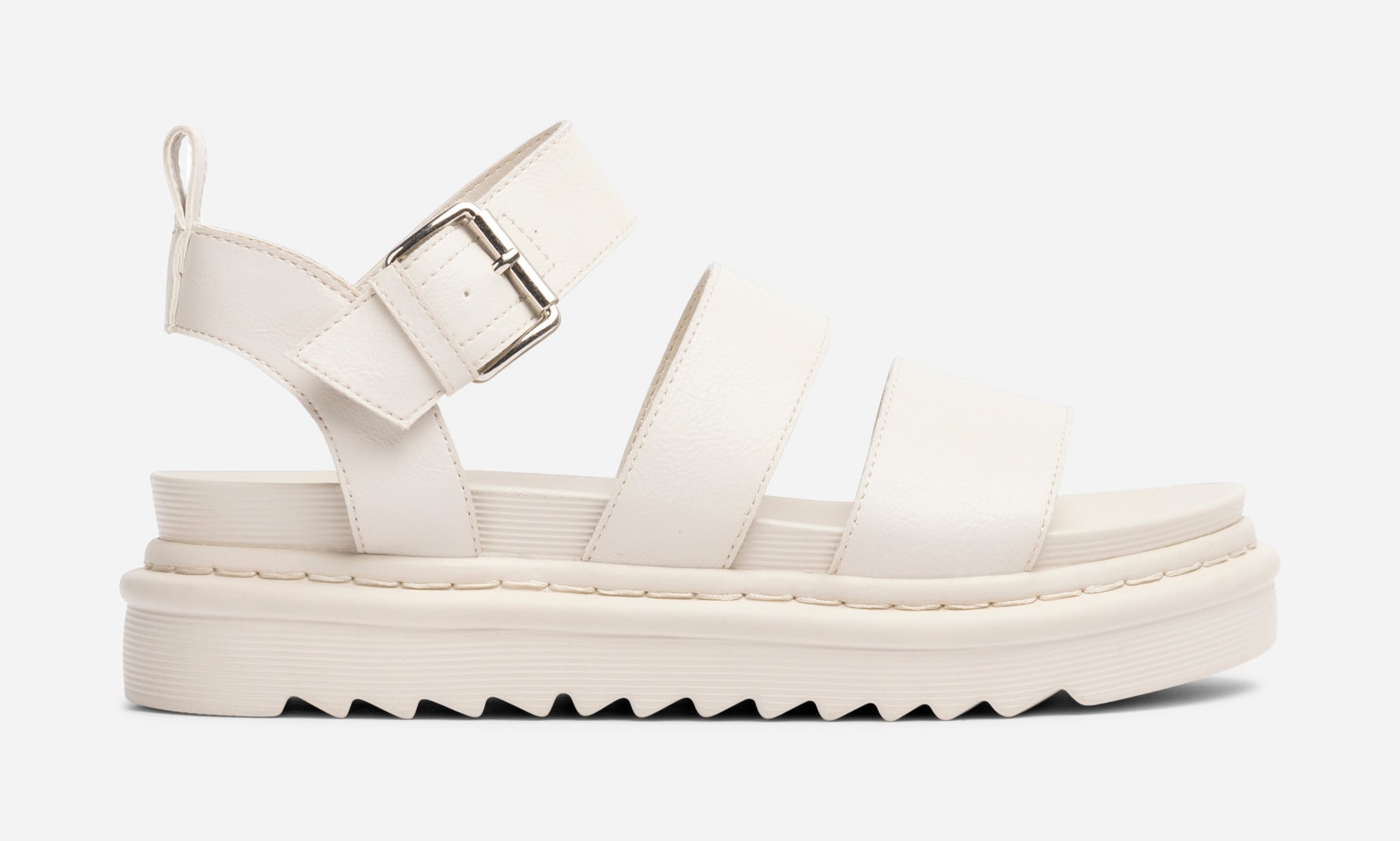 ATTITUDE, Sandal med reimer Beige