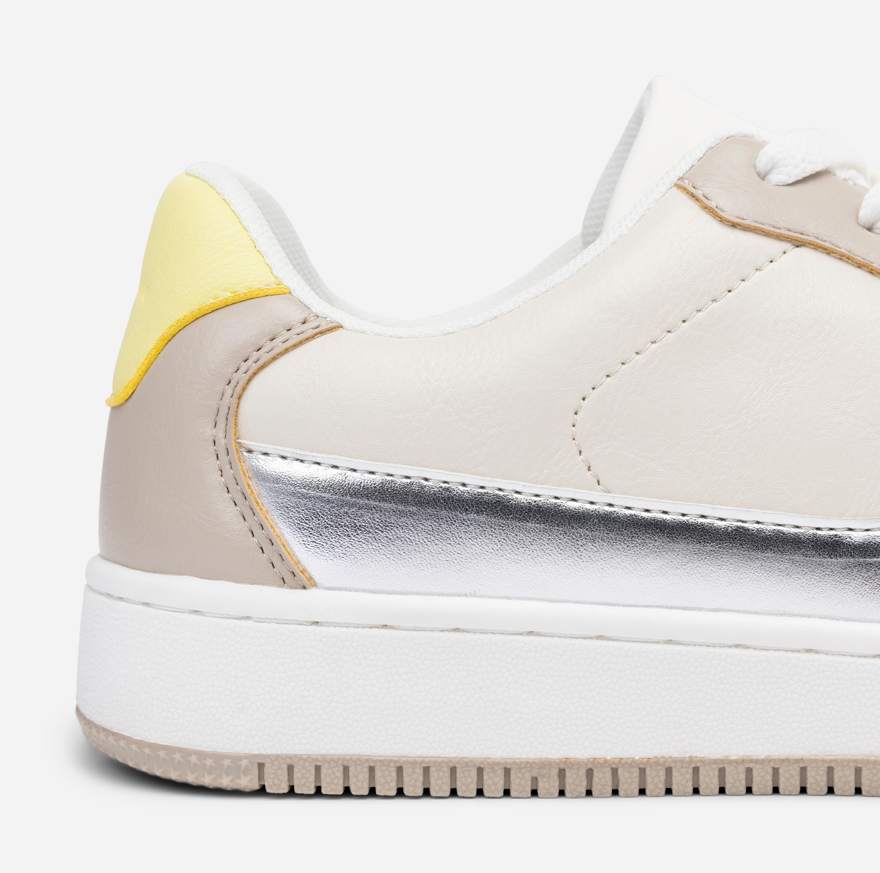 ATTITUDE, Sneakers Beige