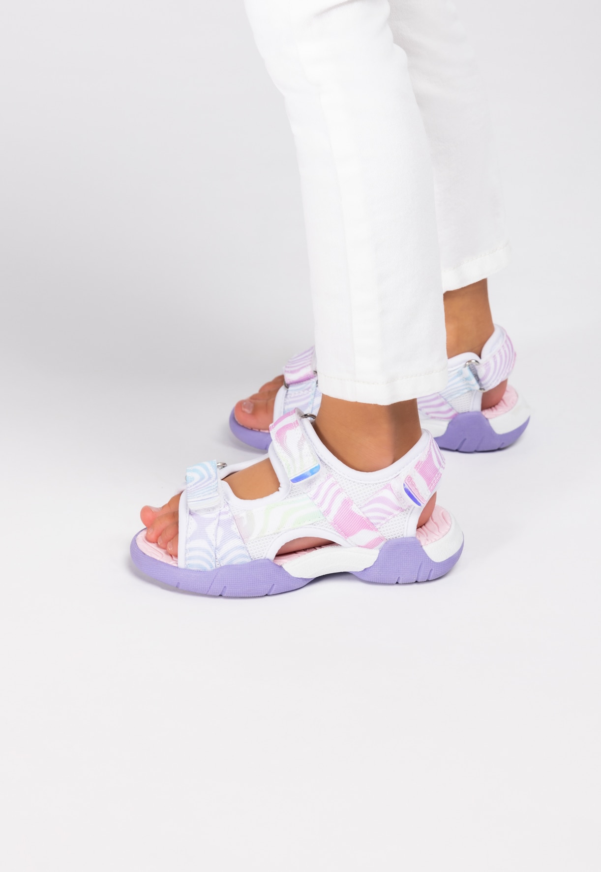 DINSKO, Sandal Flerfarget