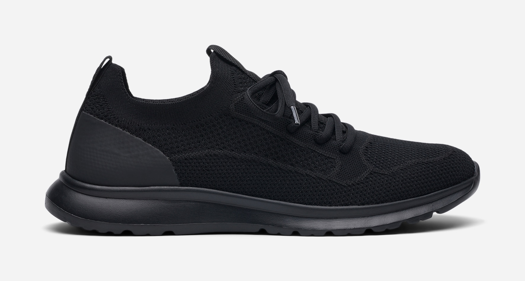 LINEAR, Sneakers Sort