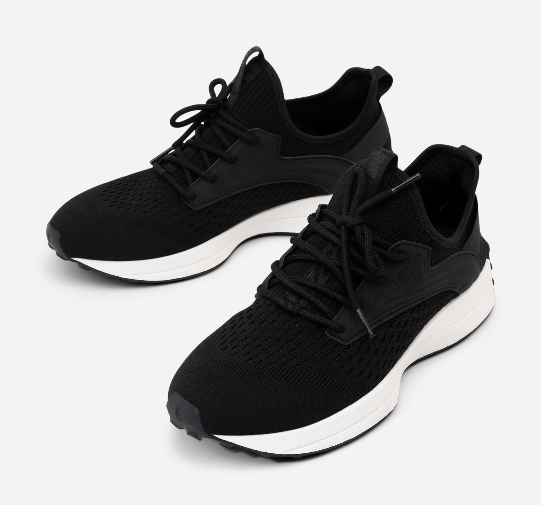 LINEAR, Sneakers Sort