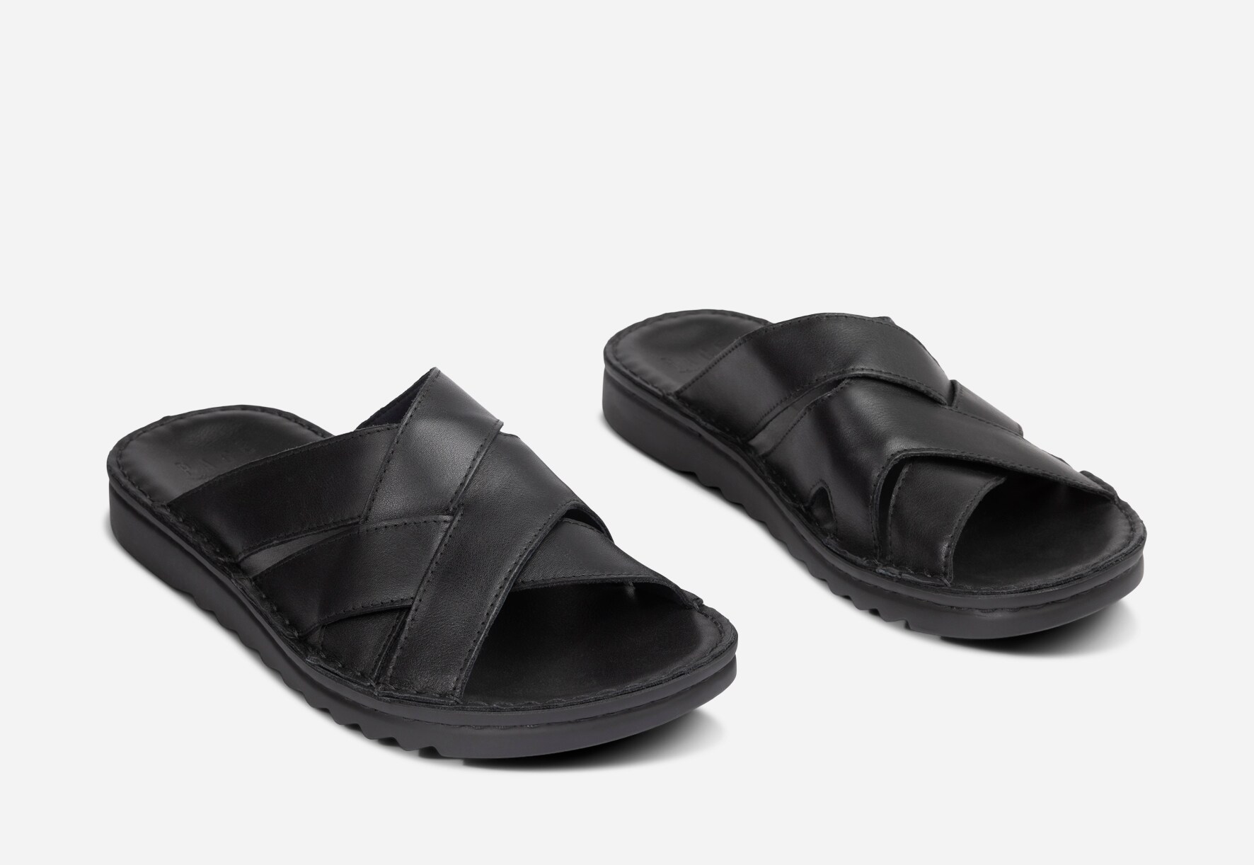 PACE, Sandal Sort