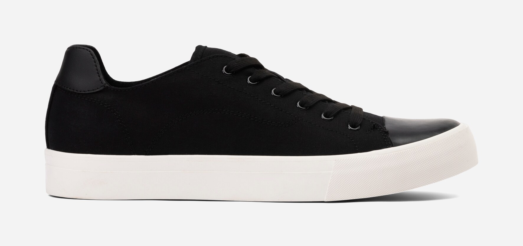 LINEAR, Sneakers Sort