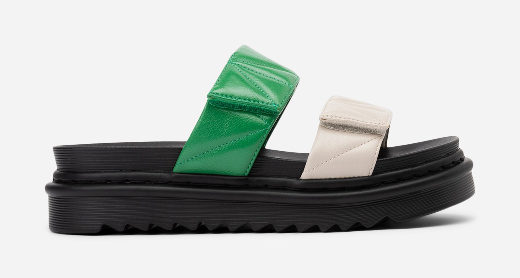 ATTITUDE, Sandal med reimer Sort