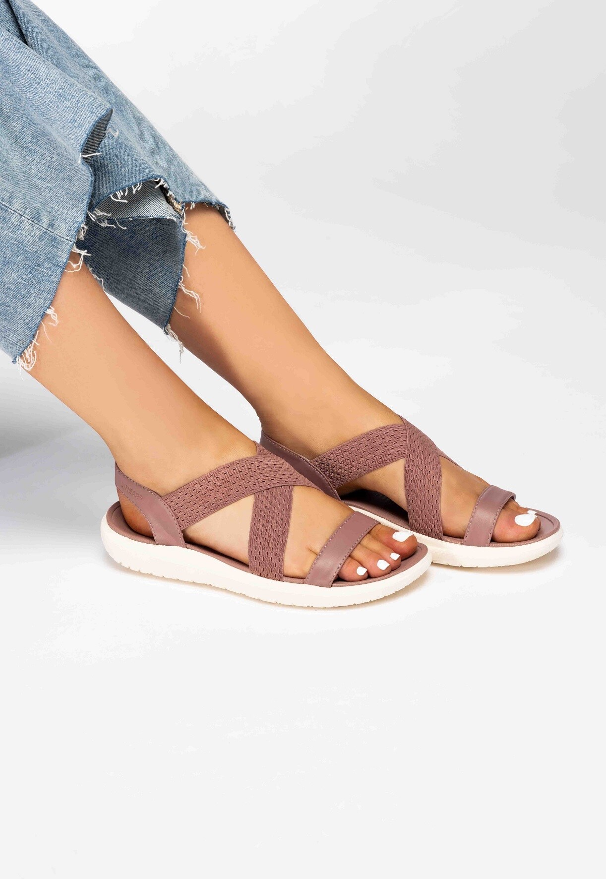LINEAR, Sandal Rosa