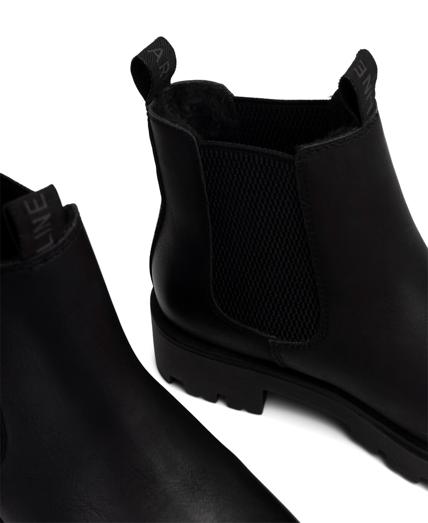 LINEAR, Varmforet chelseaboots Sort