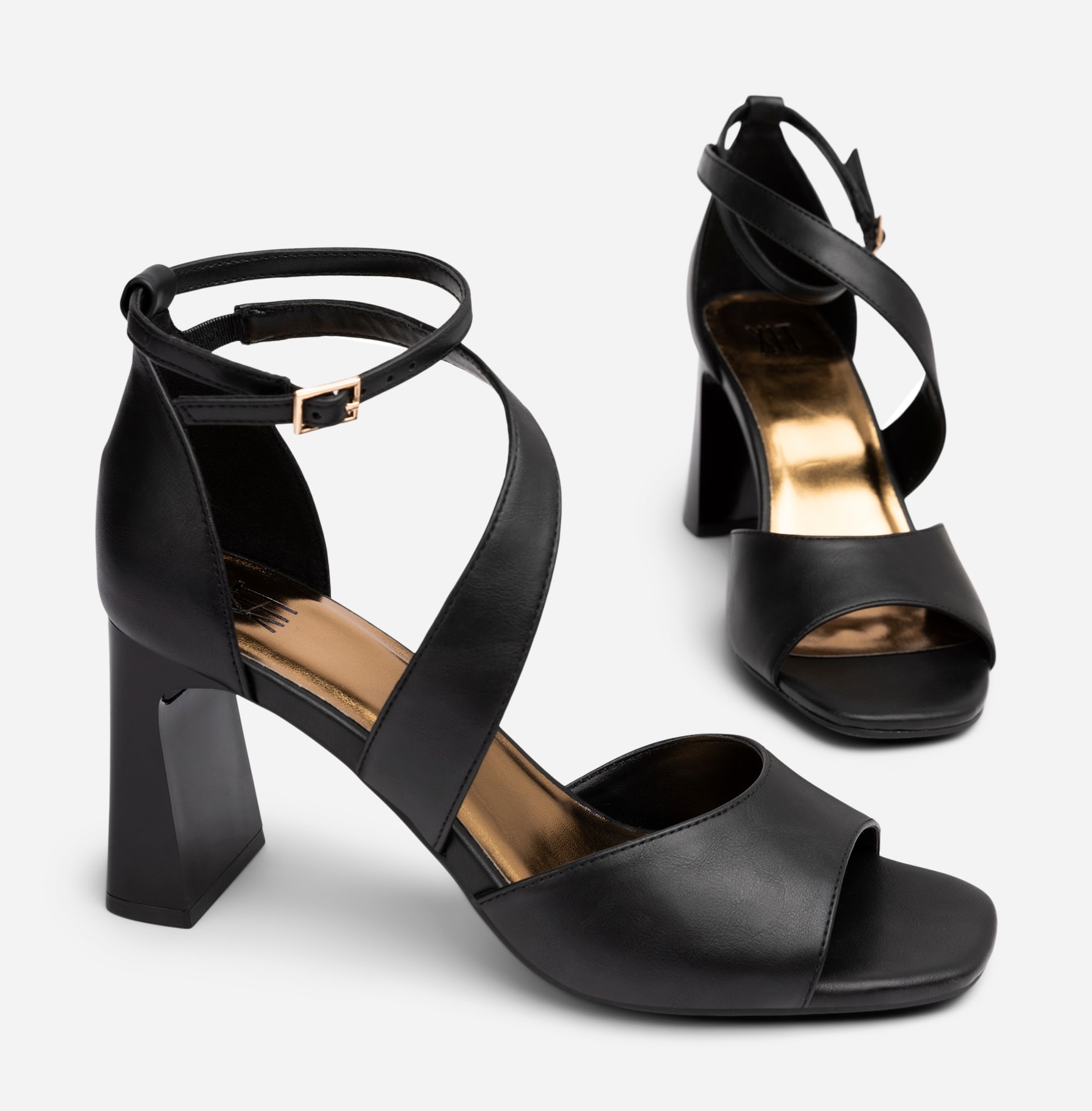 XIT, Sandalett med reimer Sort