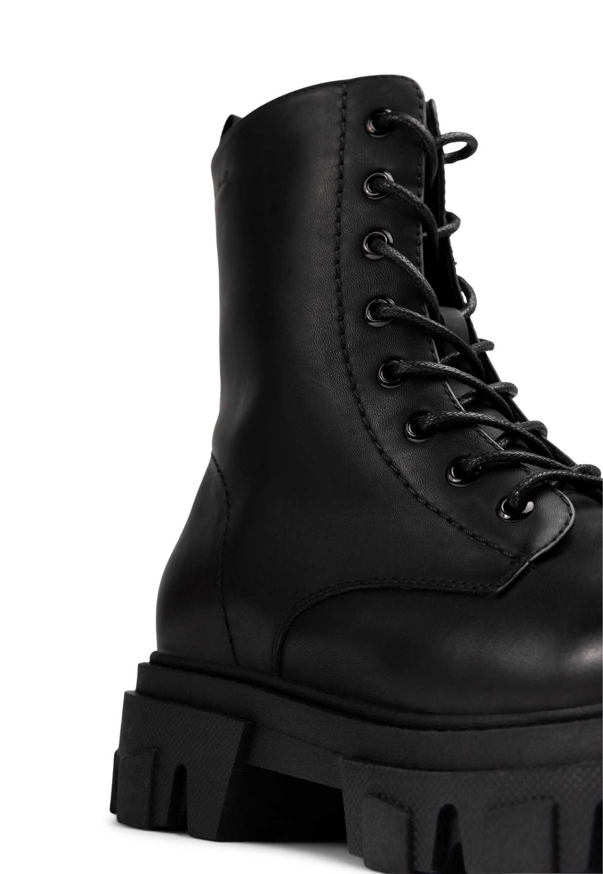 ATTITUDE, Varmforet skolett Sort