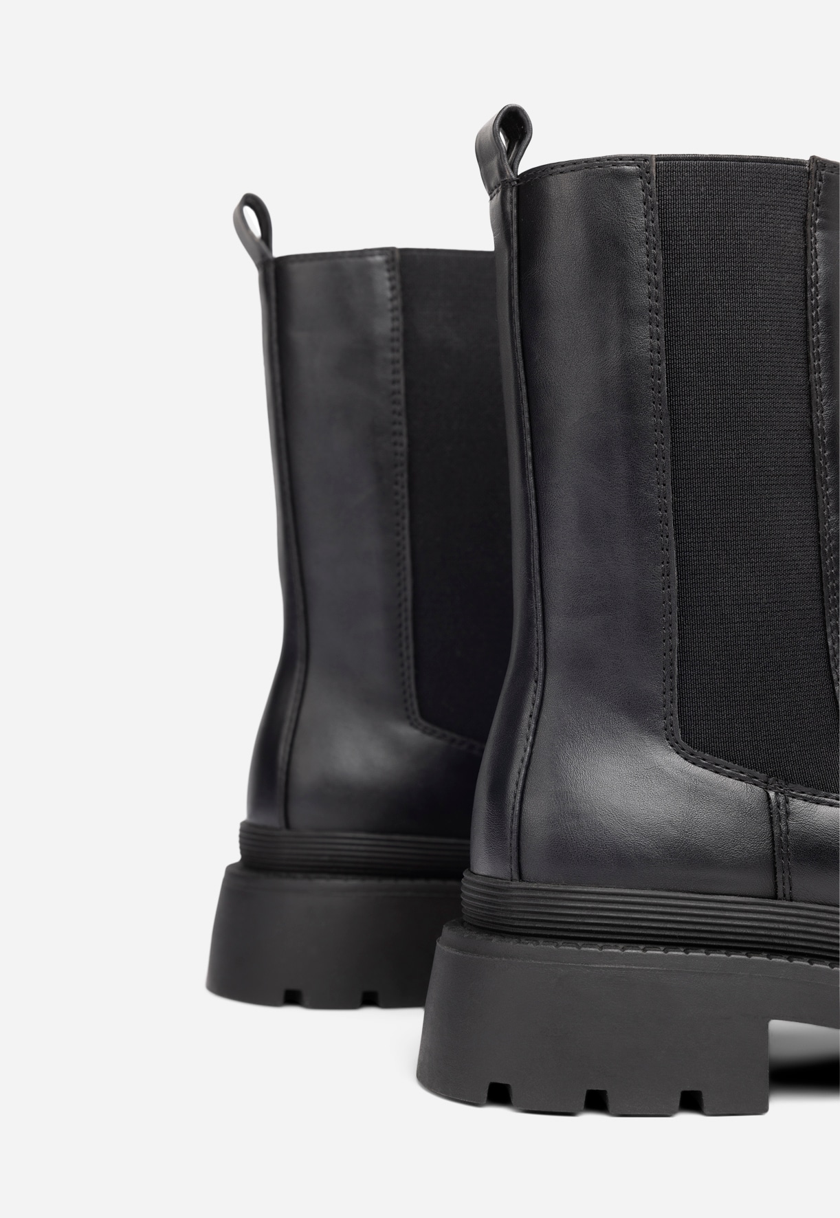 XIT, Chelseaboots Sort