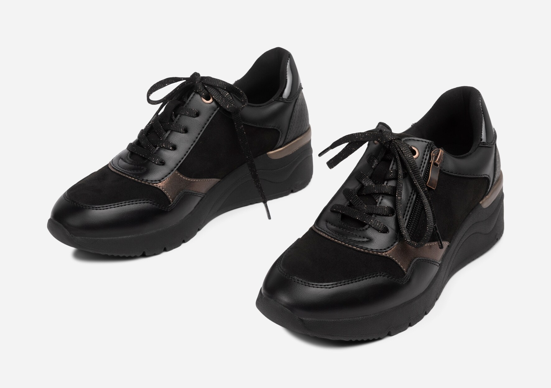 SO ALL, Sneakers Sort