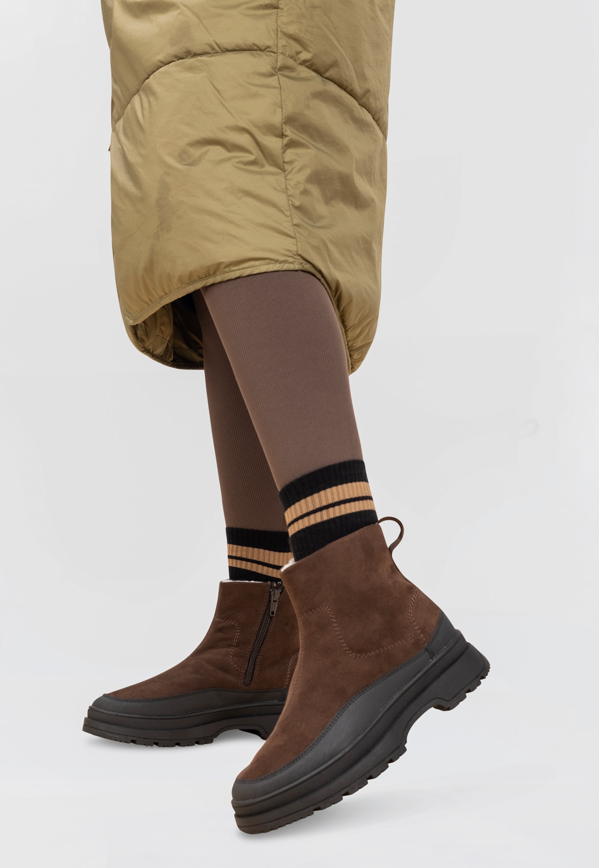 LINEAR, Varmforet boots med glidelås Brun