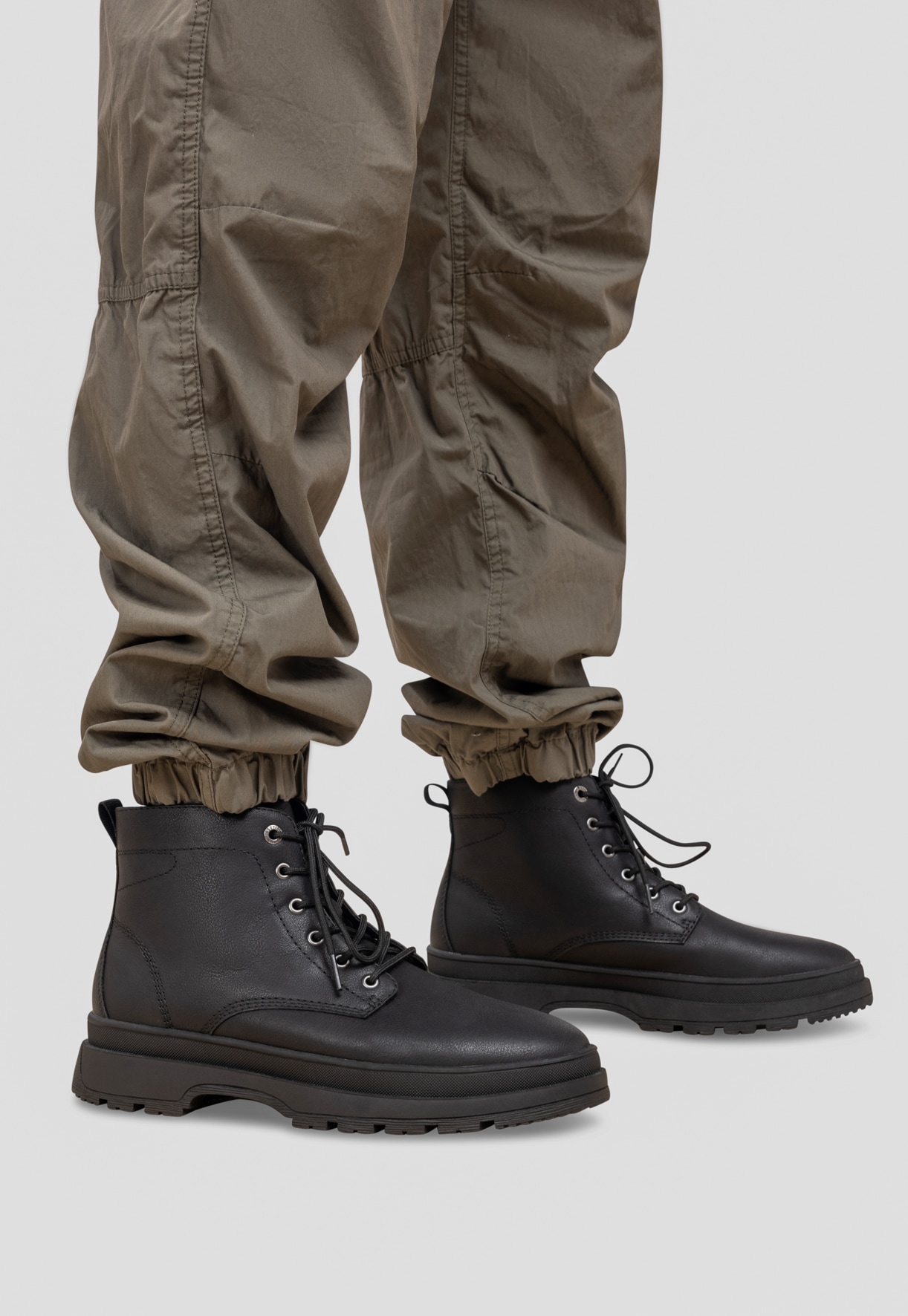 IGUASSU, Skolett Sort