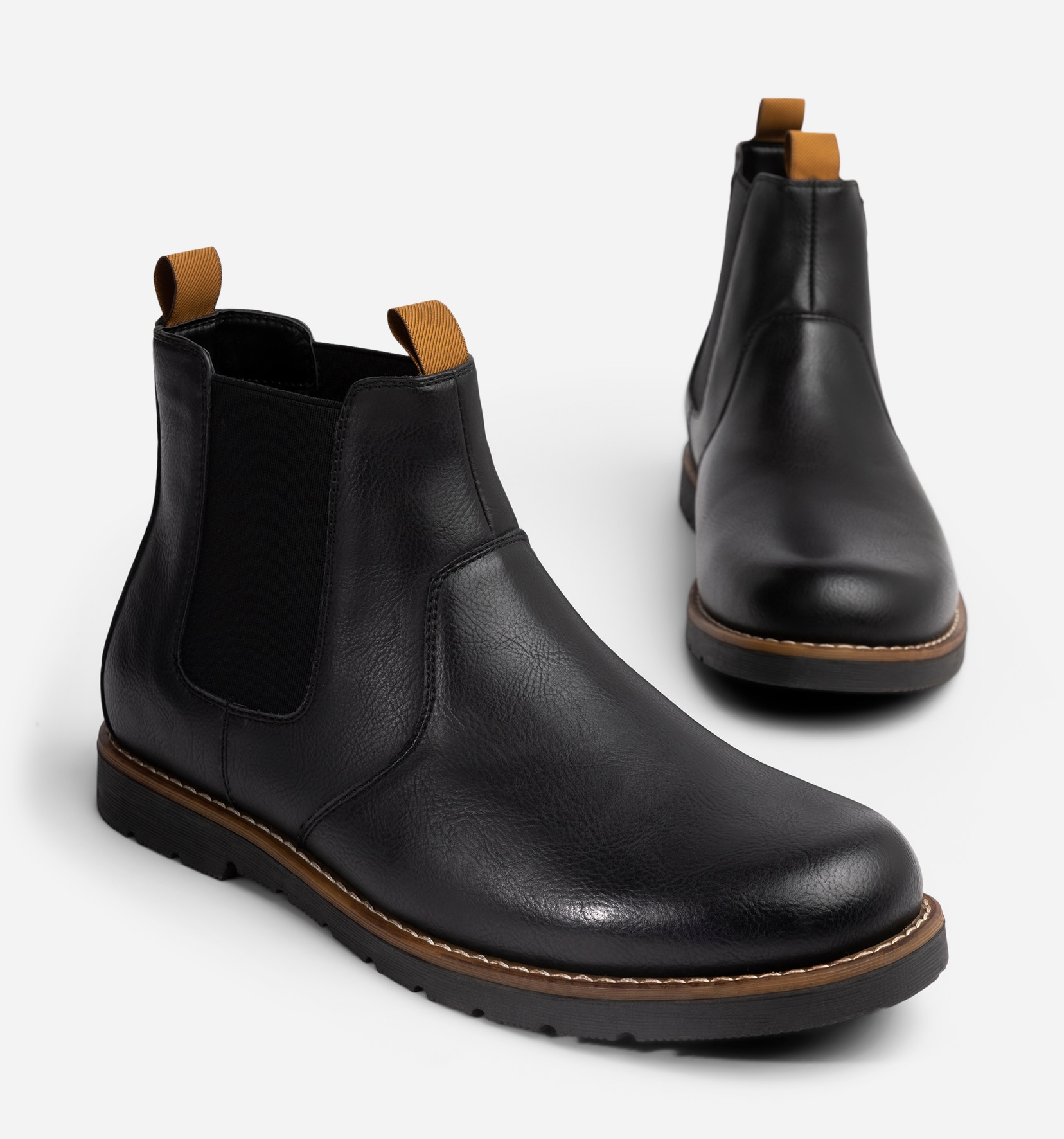 IGUASSU, Varmforet chelseaboots Sort