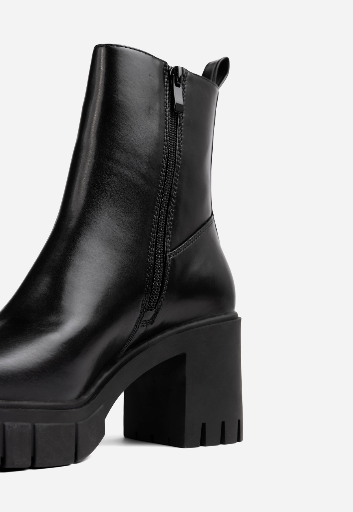 ATTITUDE, Chelseaboots Sort