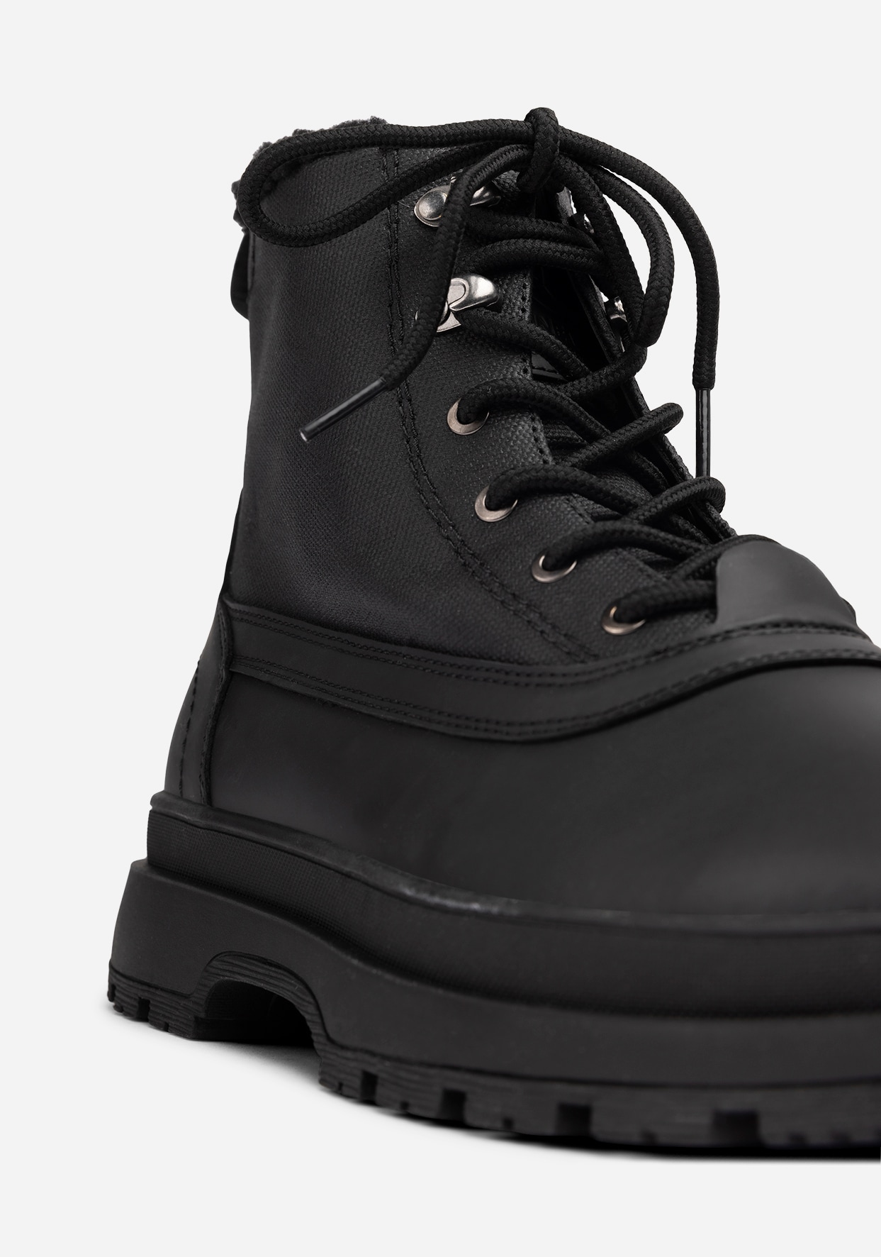 LINEAR, Varmforet skolett Sort