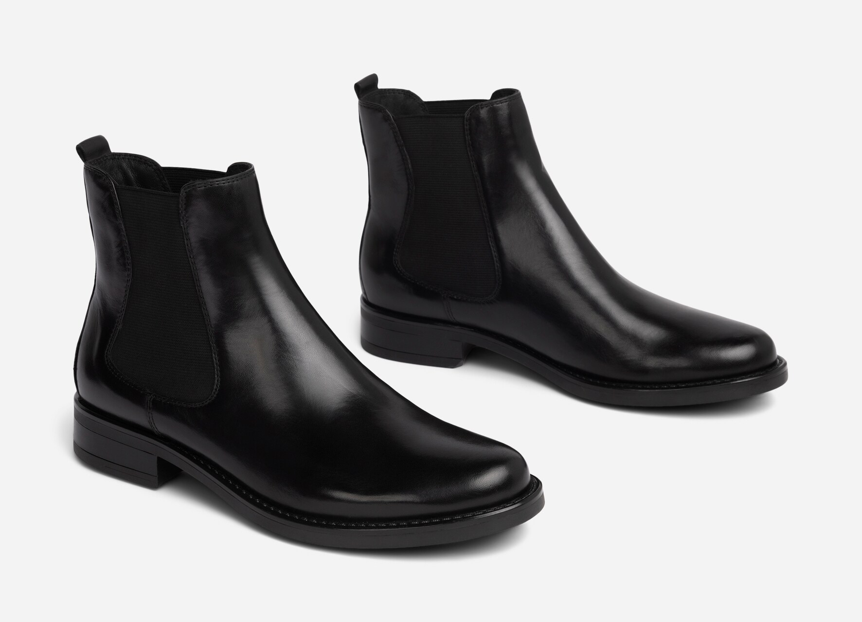 PACE, Chelseaboots Sort