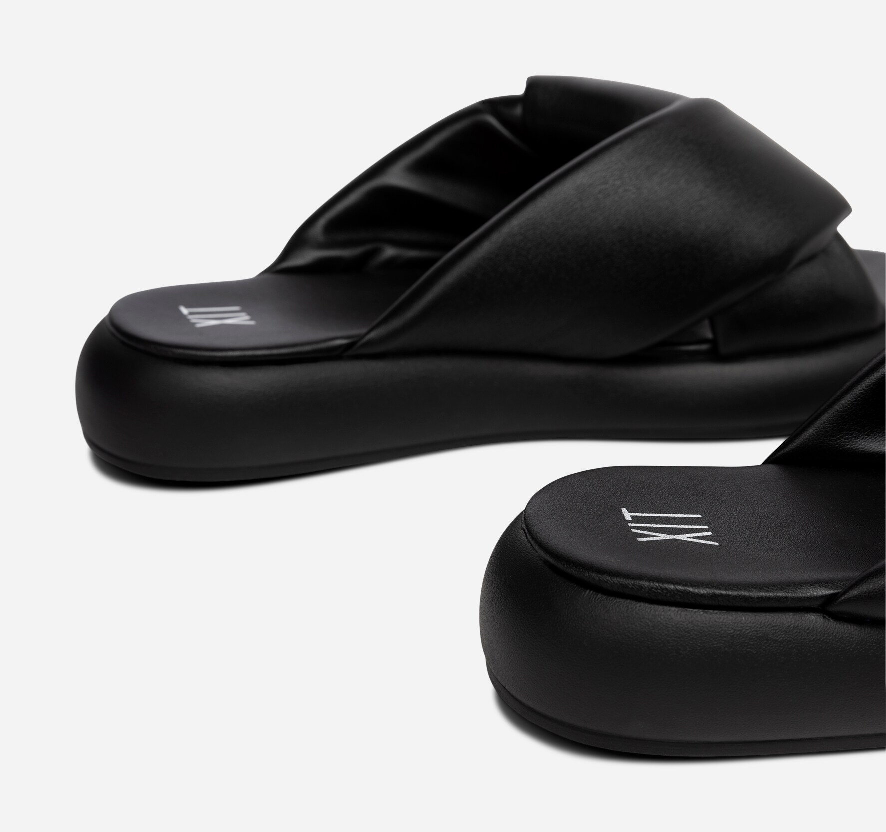 XIT, Sandal Sort