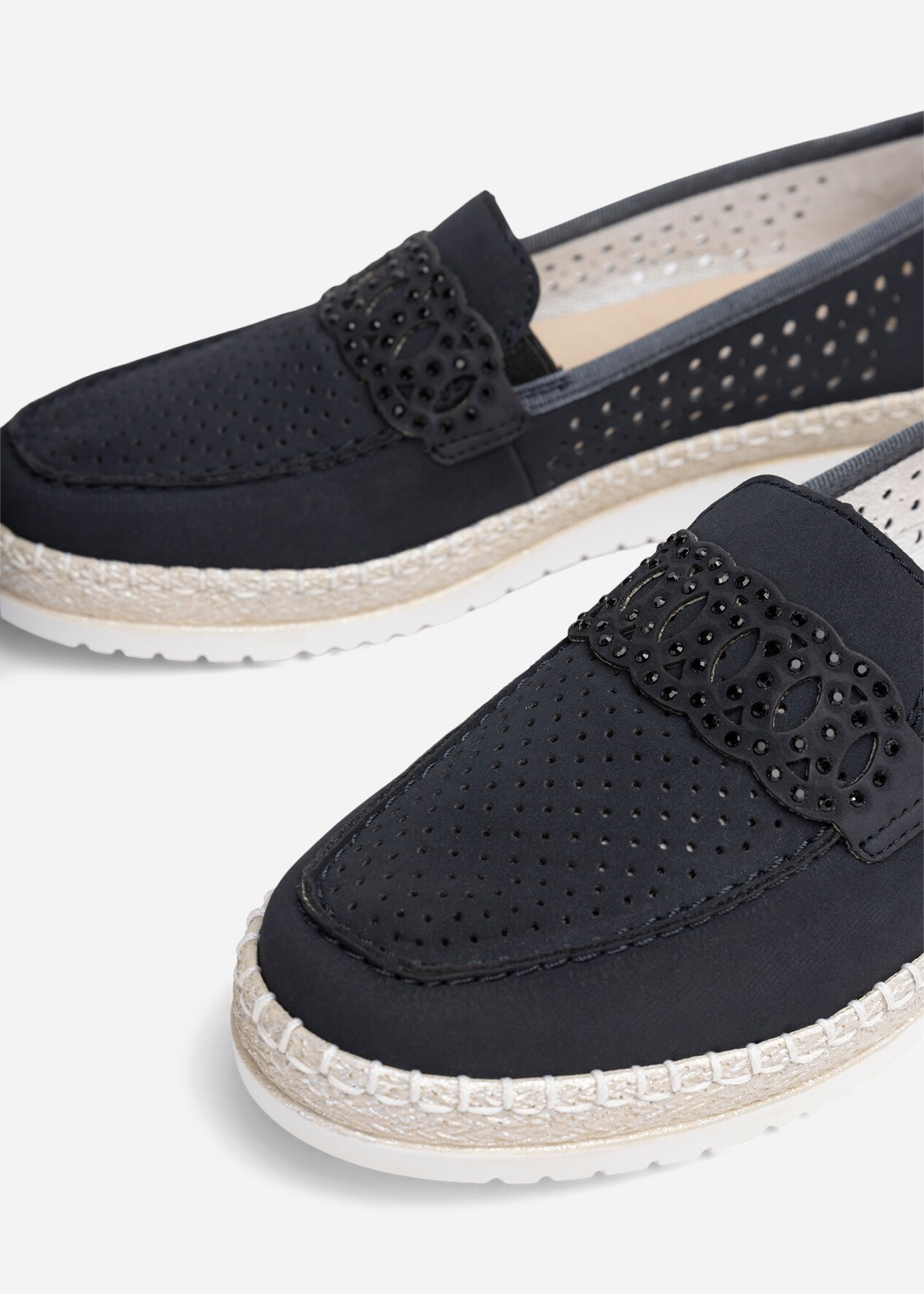 RIEKER, Spasersko Blå