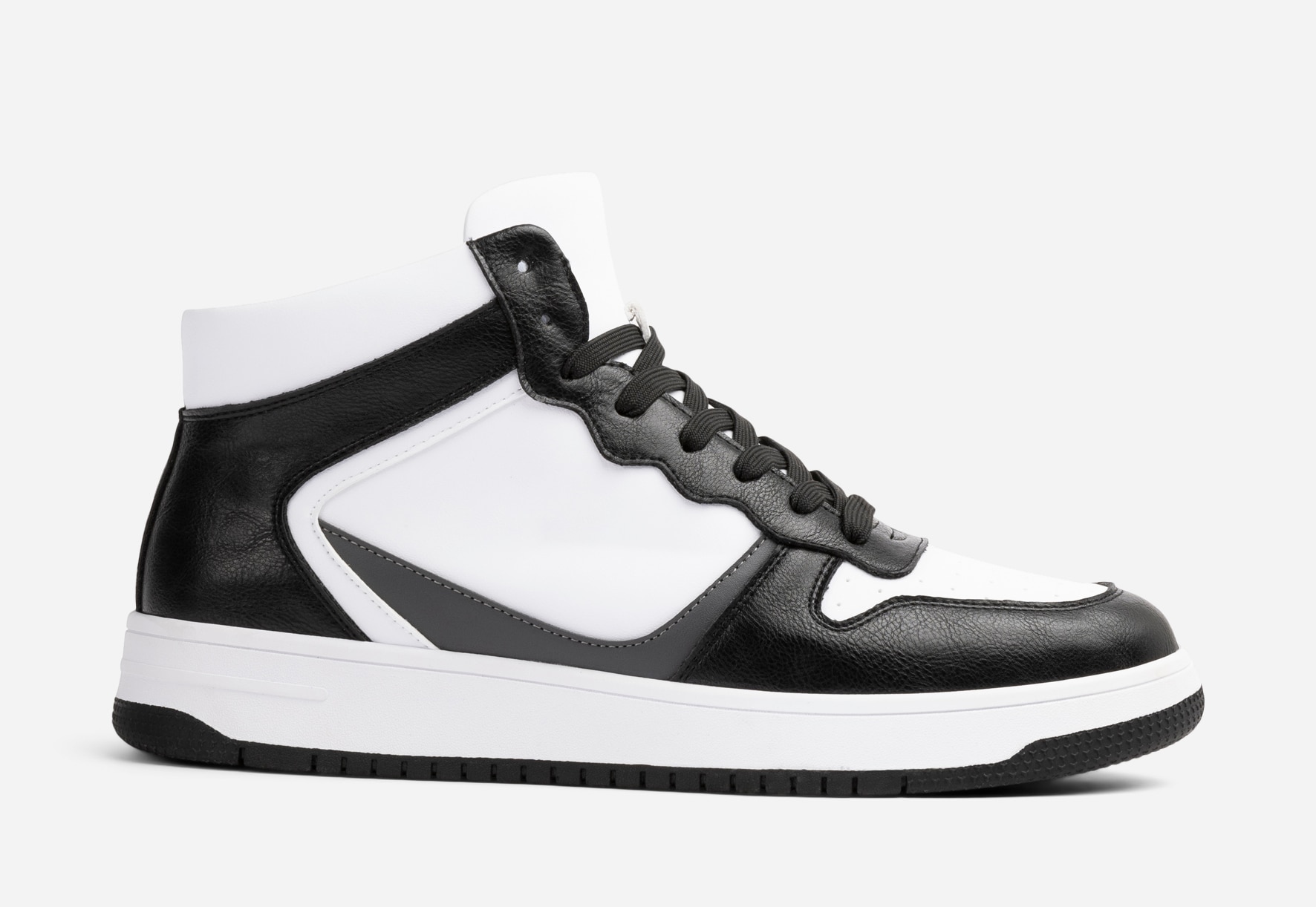 LINEAR, Sneakers Sort