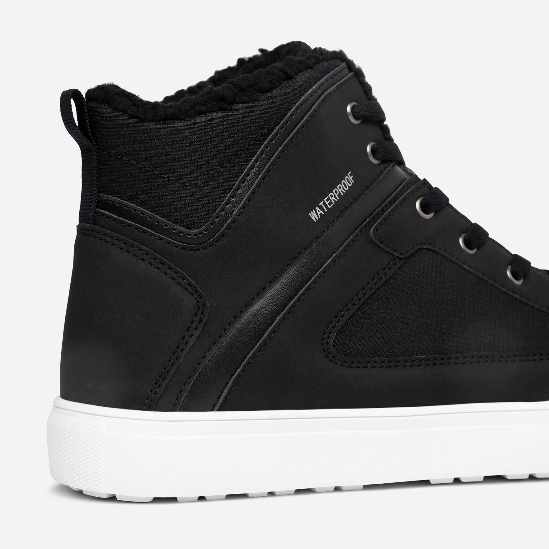 LINEAR, Varmforet høy sneakers waterproof Sort