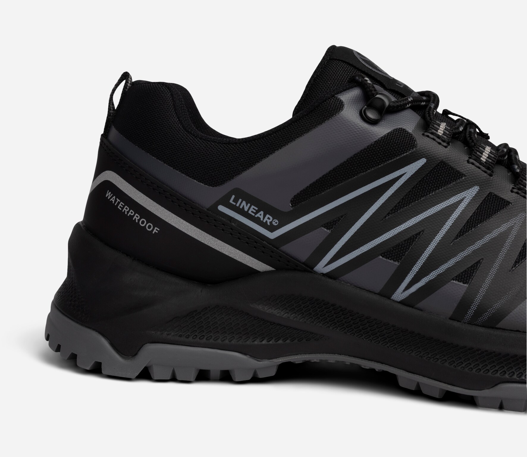 LINEAR, Trekkingsko Sort