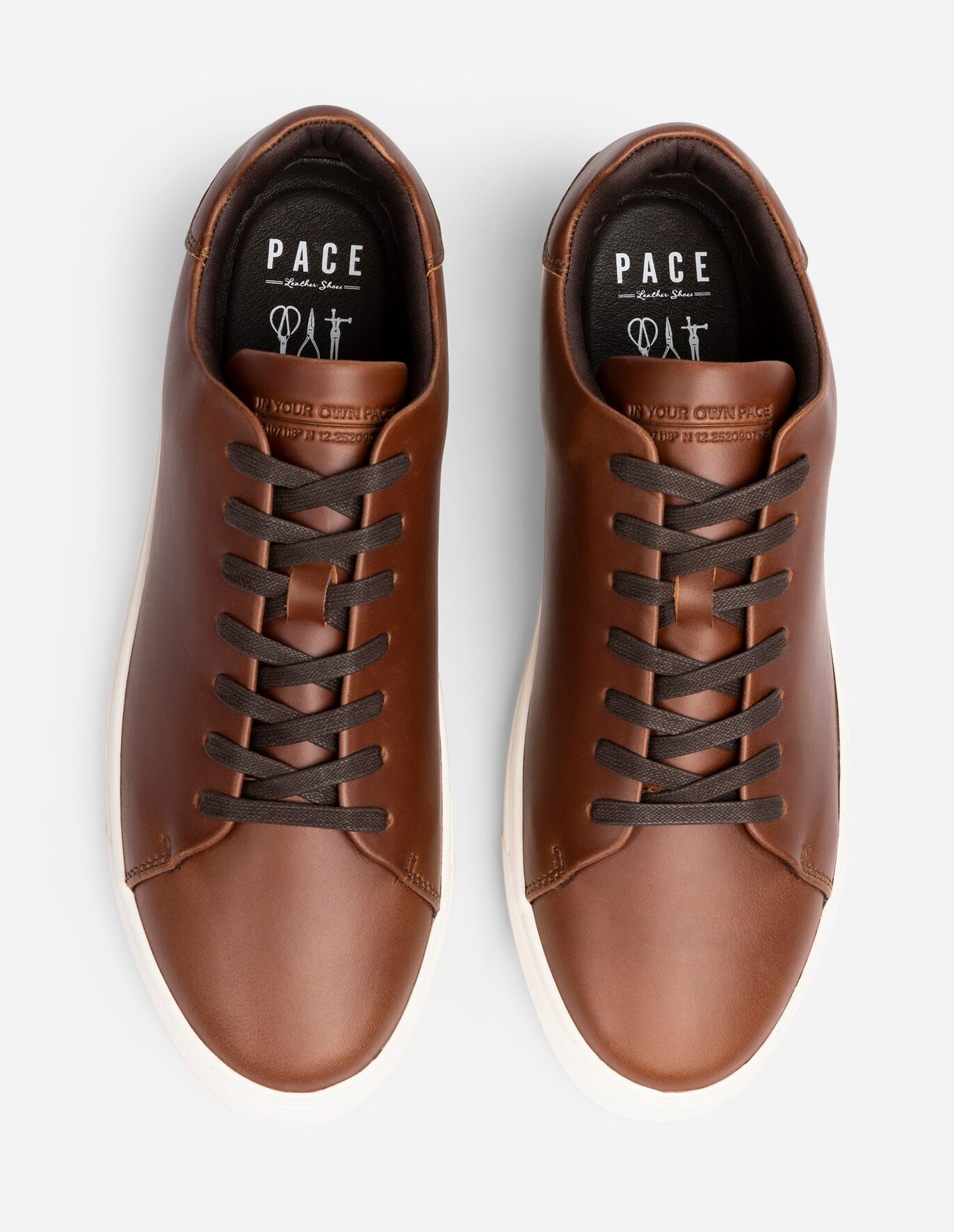 PACE, Sneakers Brun
