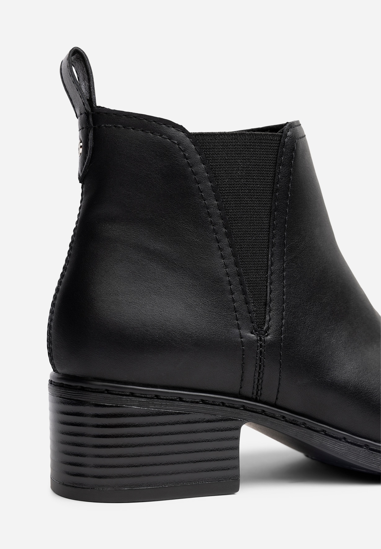 SO ALL, Chelseaboots Sort