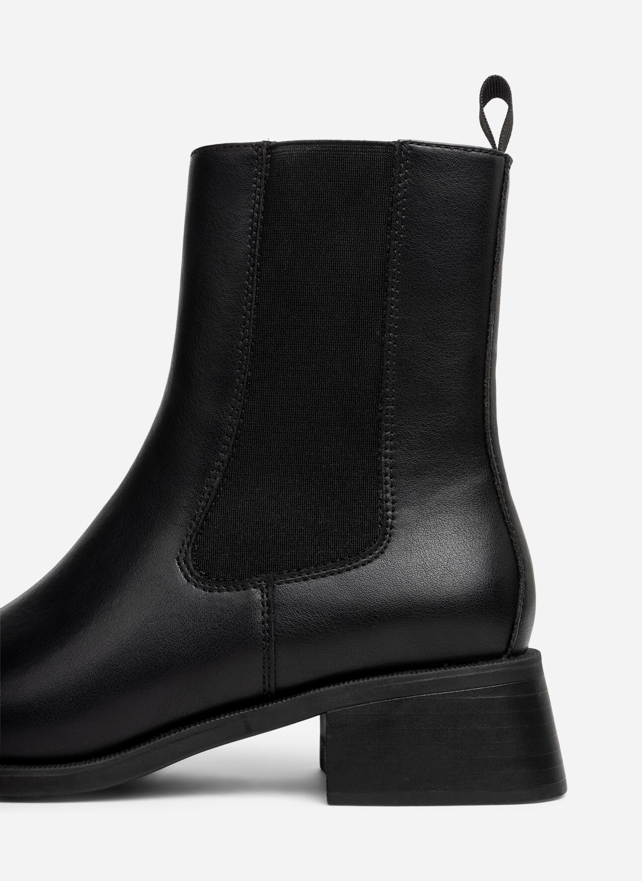 XIT, Chelseaboots Sort