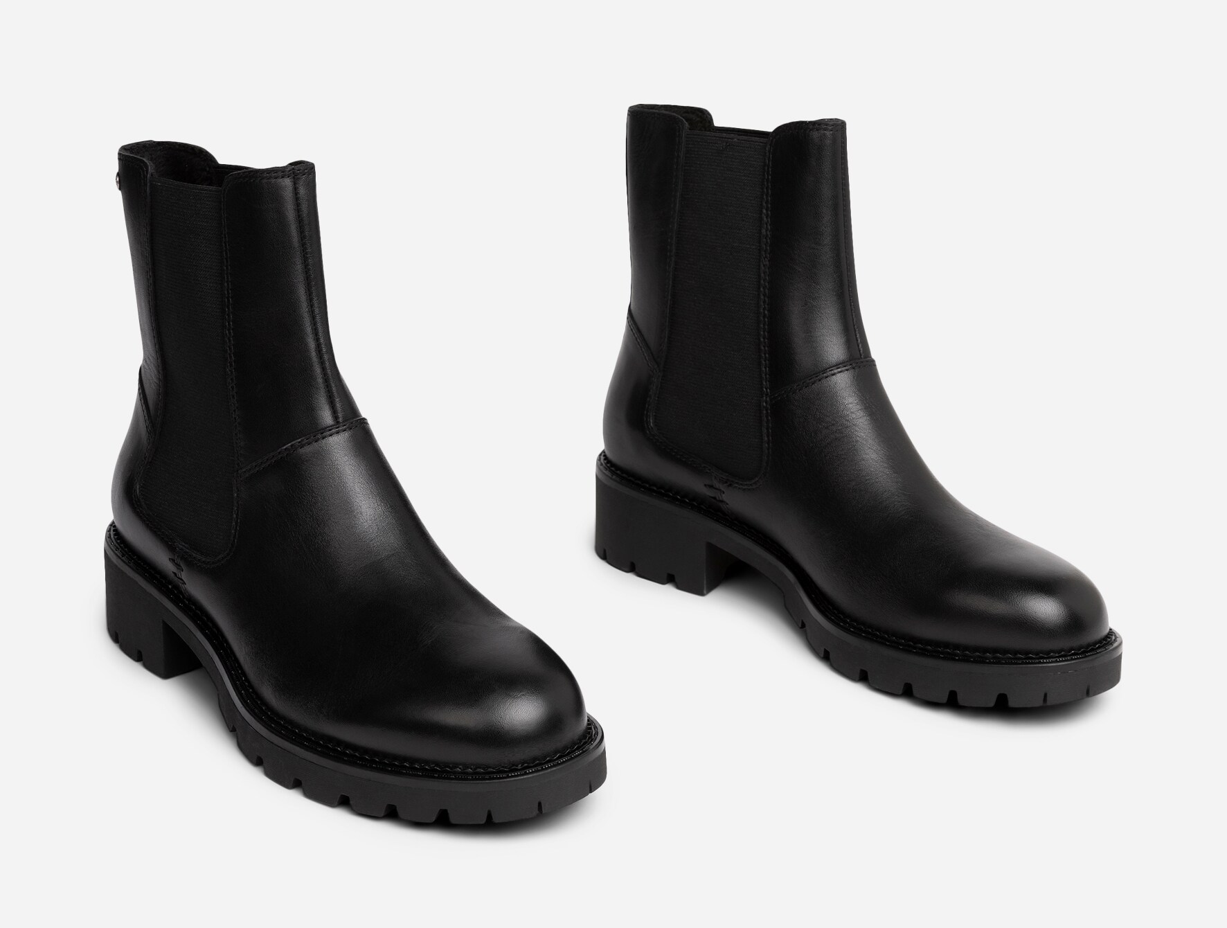 PACE, Chelseaboots Sort