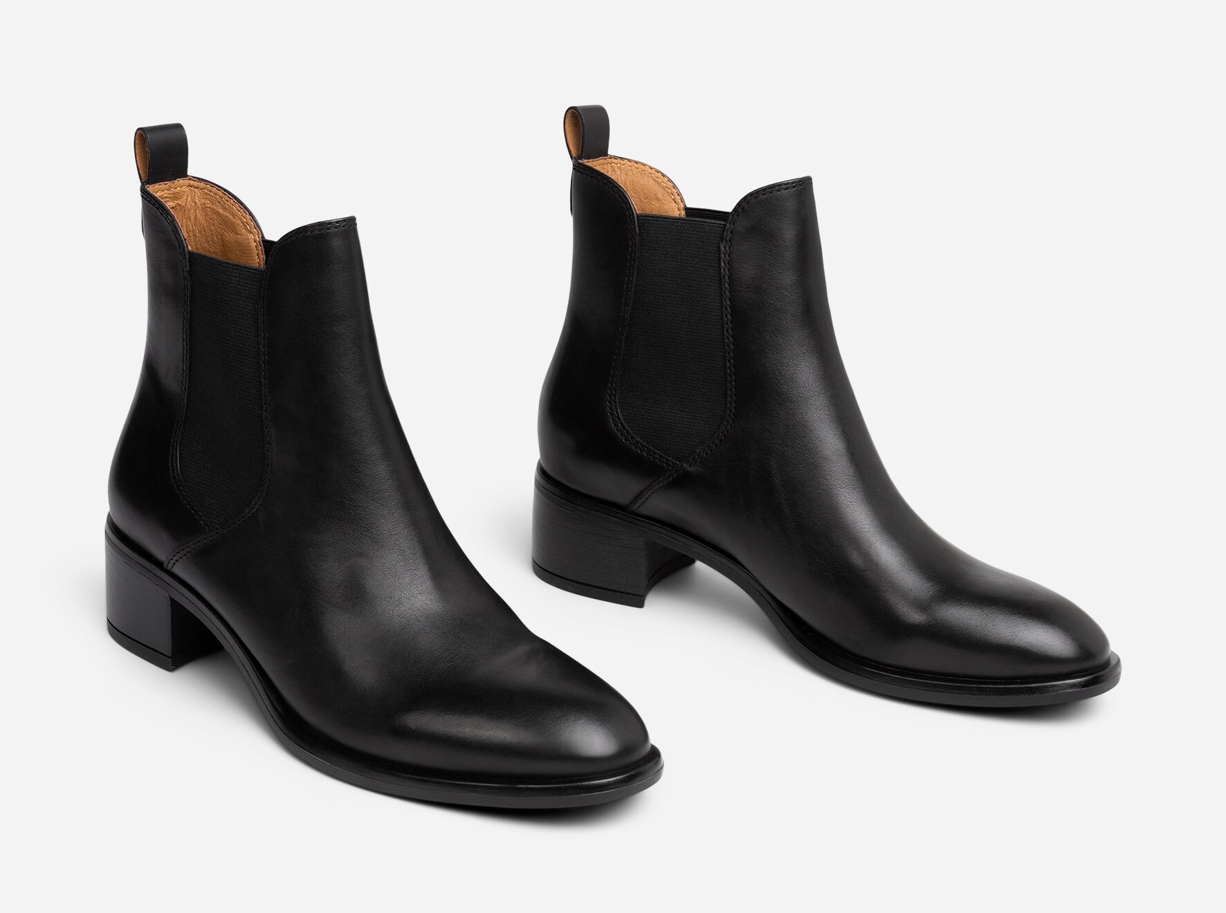 PACE, Chelseaboots Sort