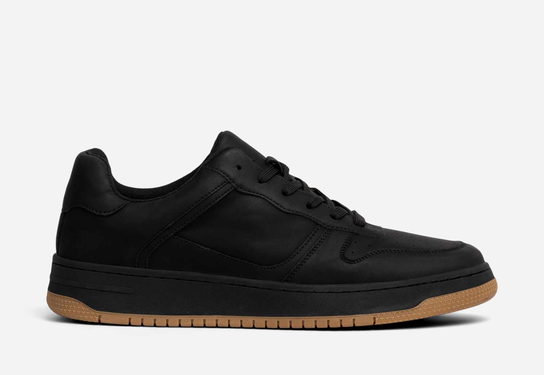 LINEAR, Sneakers Sort