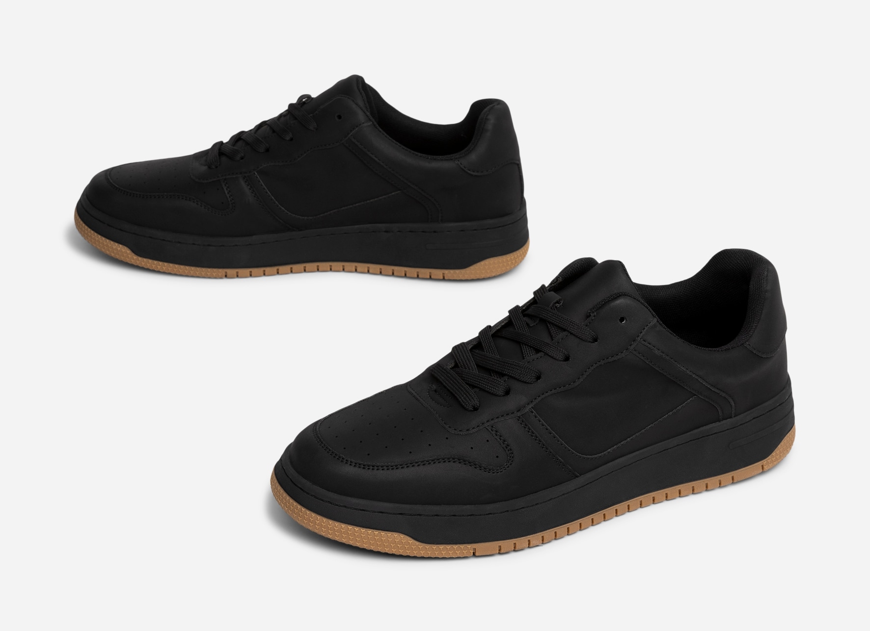 LINEAR, Sneakers Sort