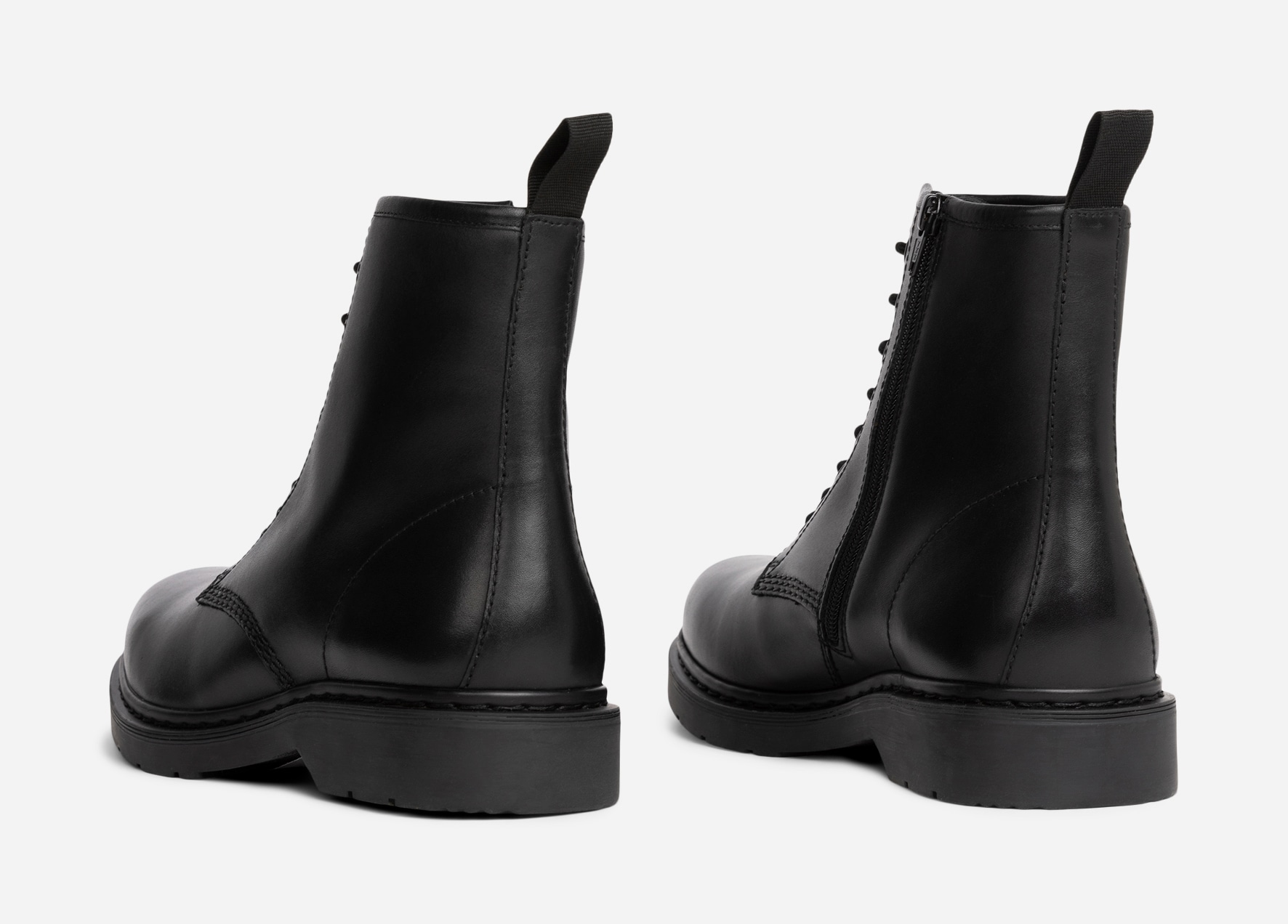 PACE, Boots Sort
