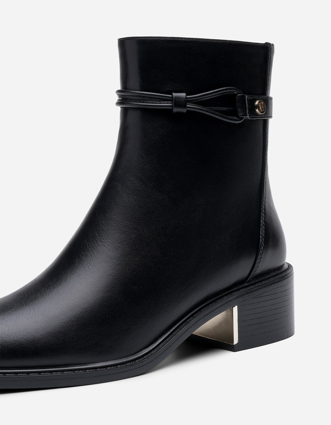 XIT, Boots med spenne Sort