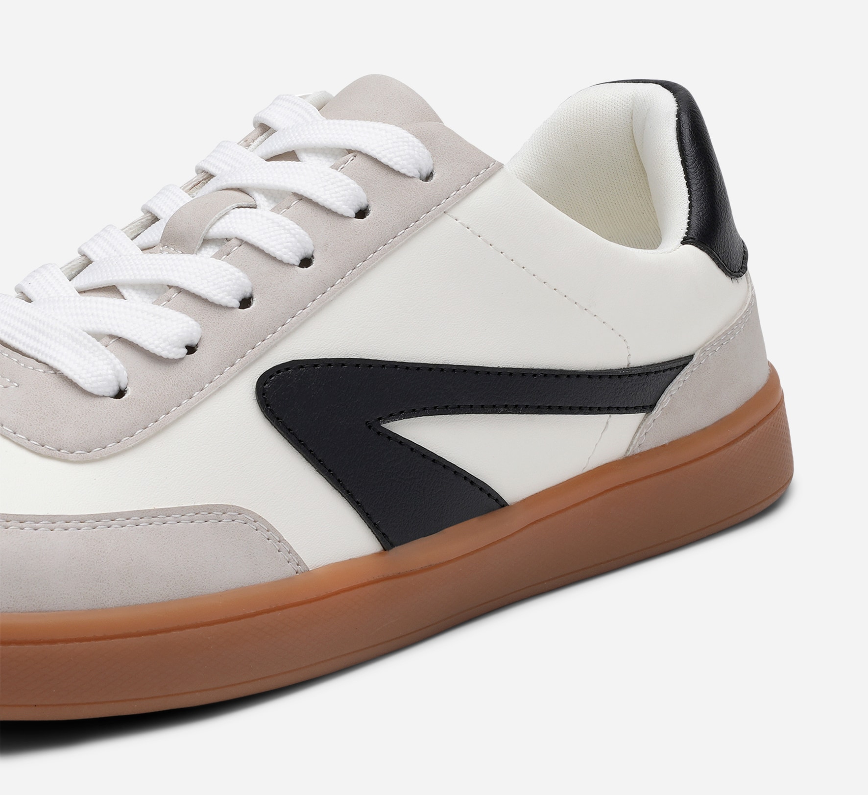 ATTITUDE, Sneakers Hvit