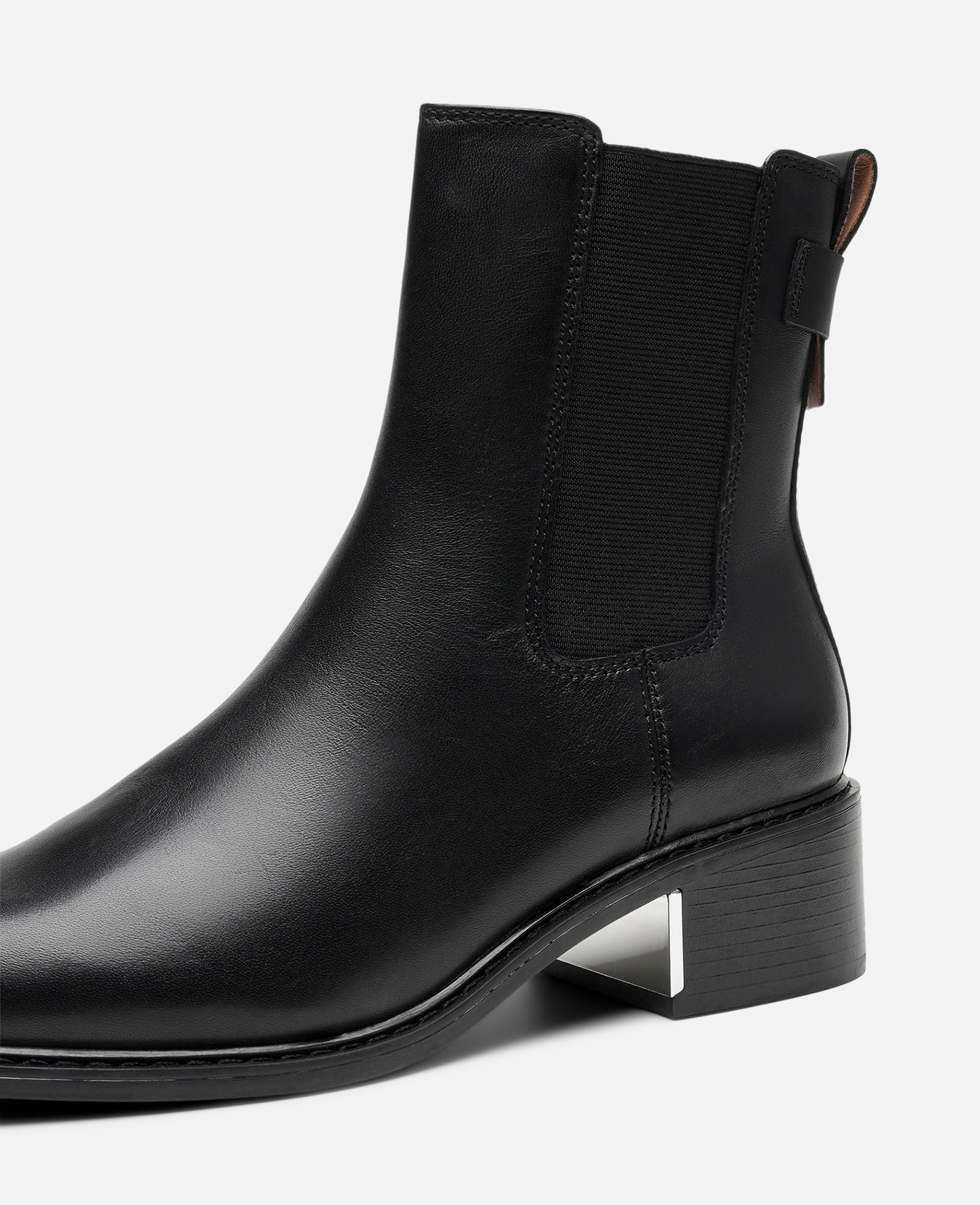 PACE, Chelseaboots Sort