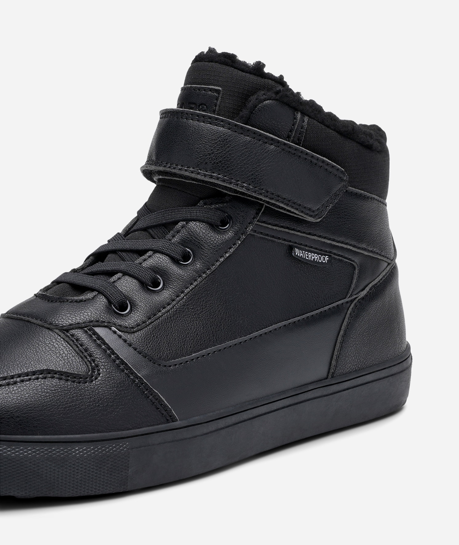 LINEAR, Varmforet høy sneakers waterproof Sort