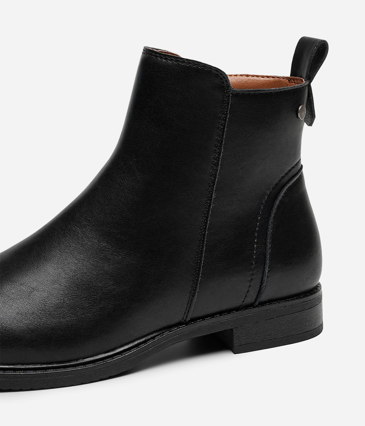 PACE, Boots Sort