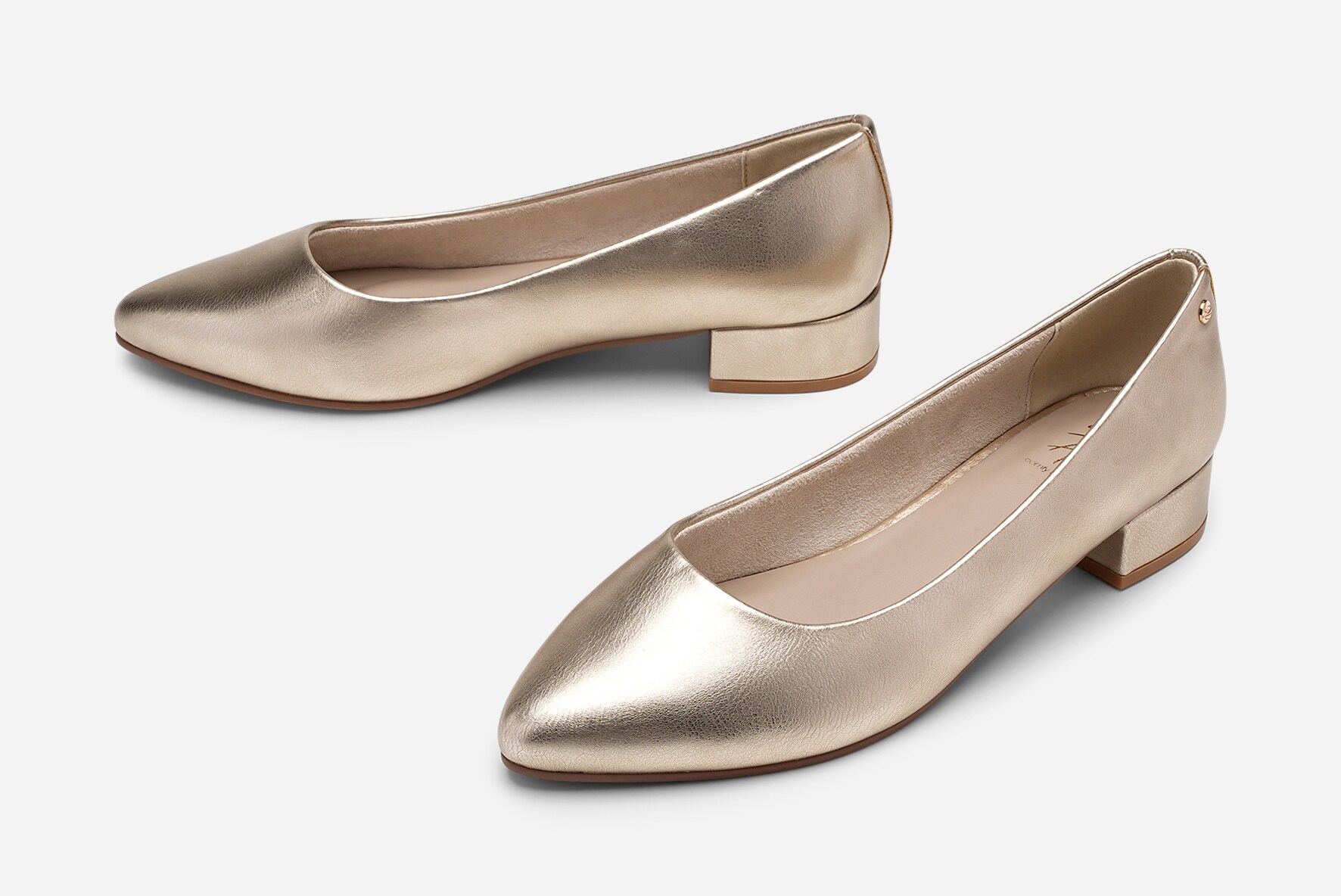 SO ALL, Pumps Metall