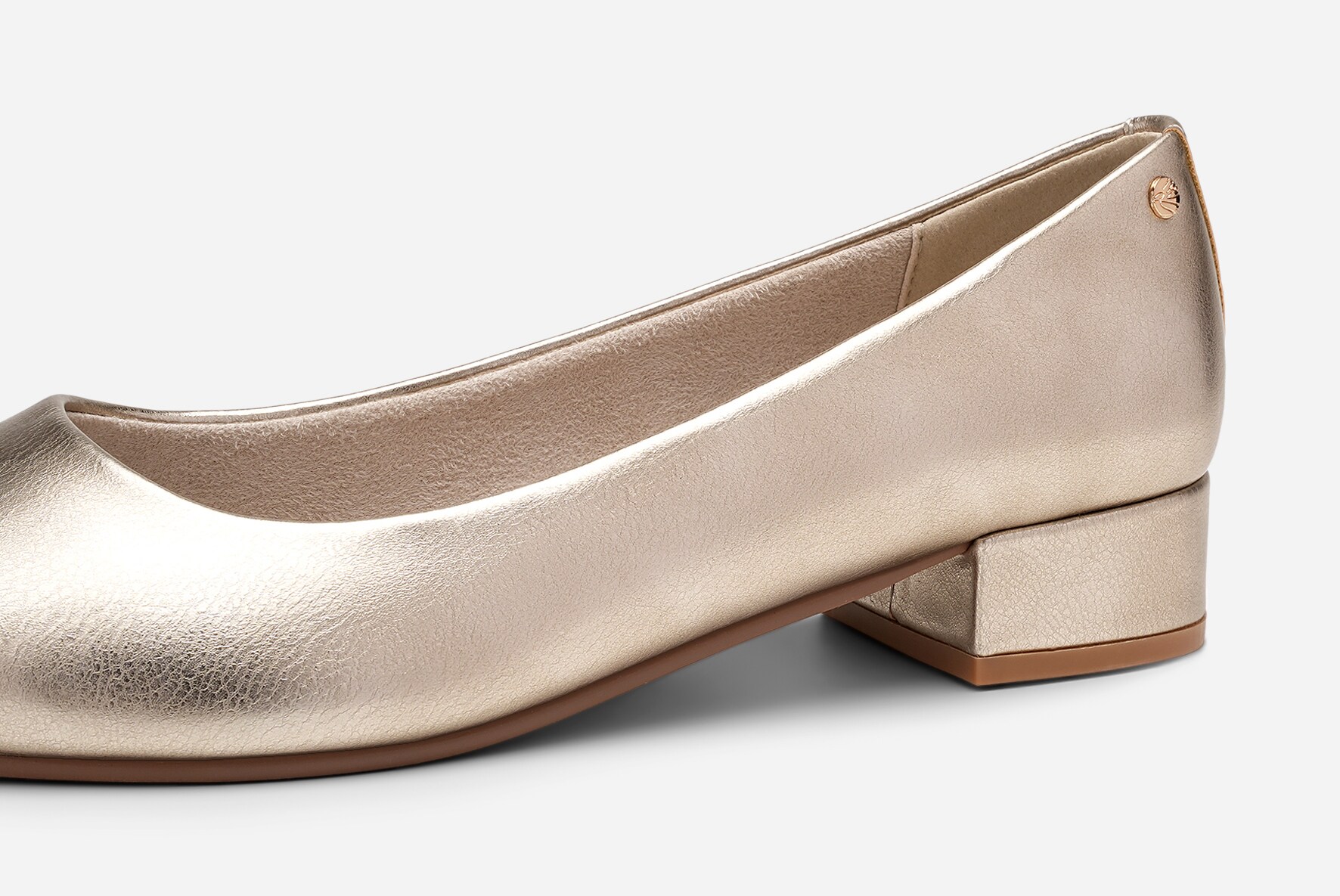 SO ALL, Pumps Metall
