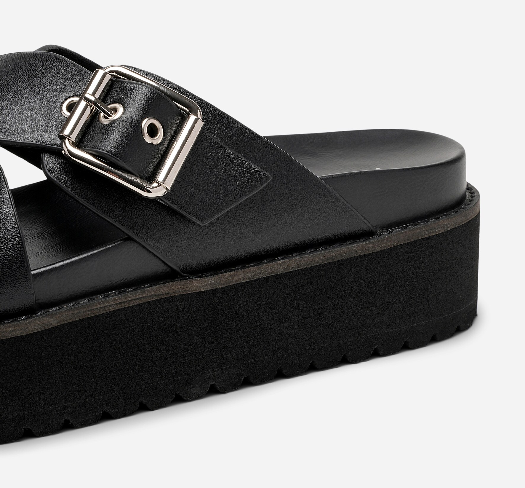 ATTITUDE, Sandal med platåsåle Sort