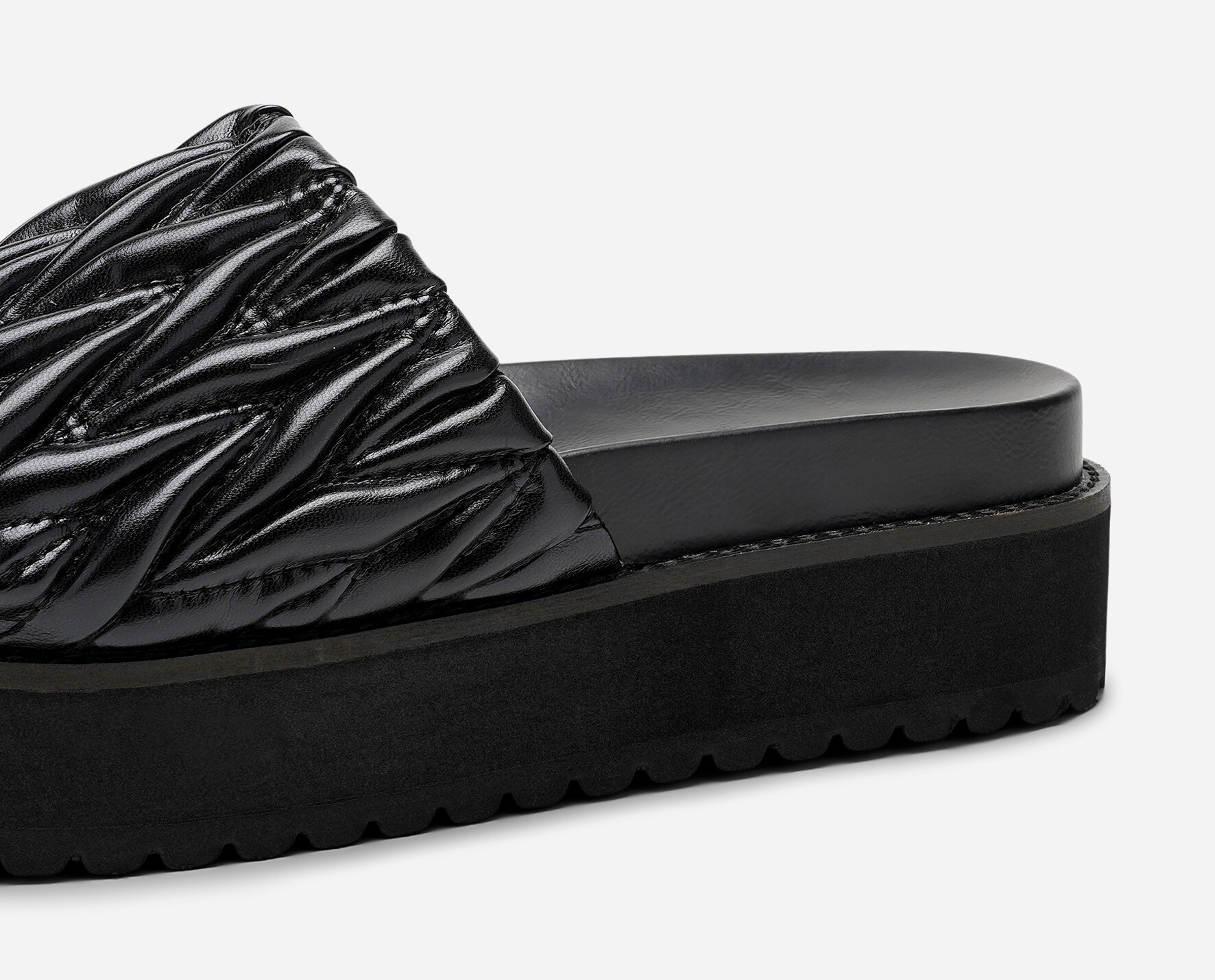 ATTITUDE, Sandal med platåsåle Sort