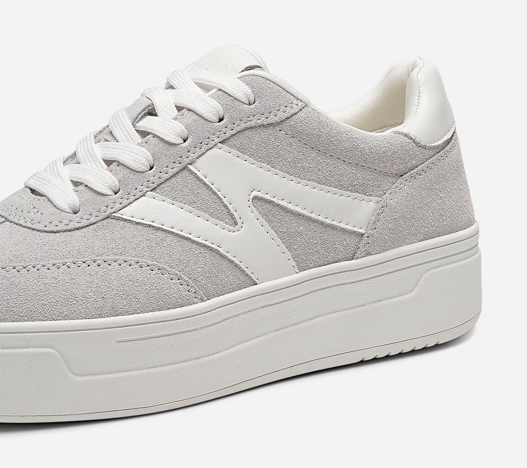 PACE, Sneakers Grå
